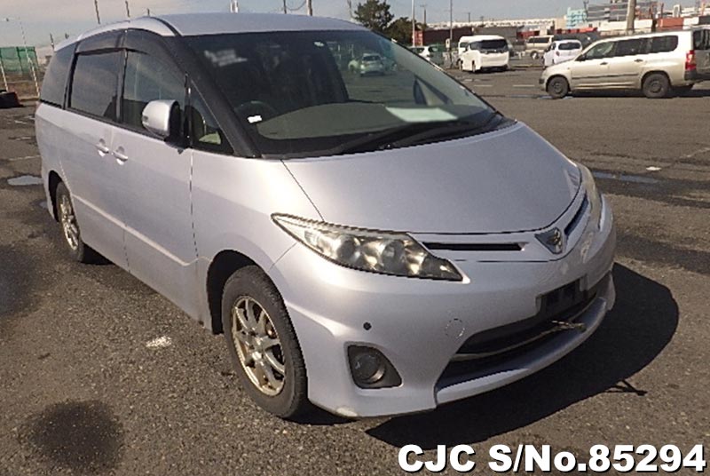 Toyota estima 2009